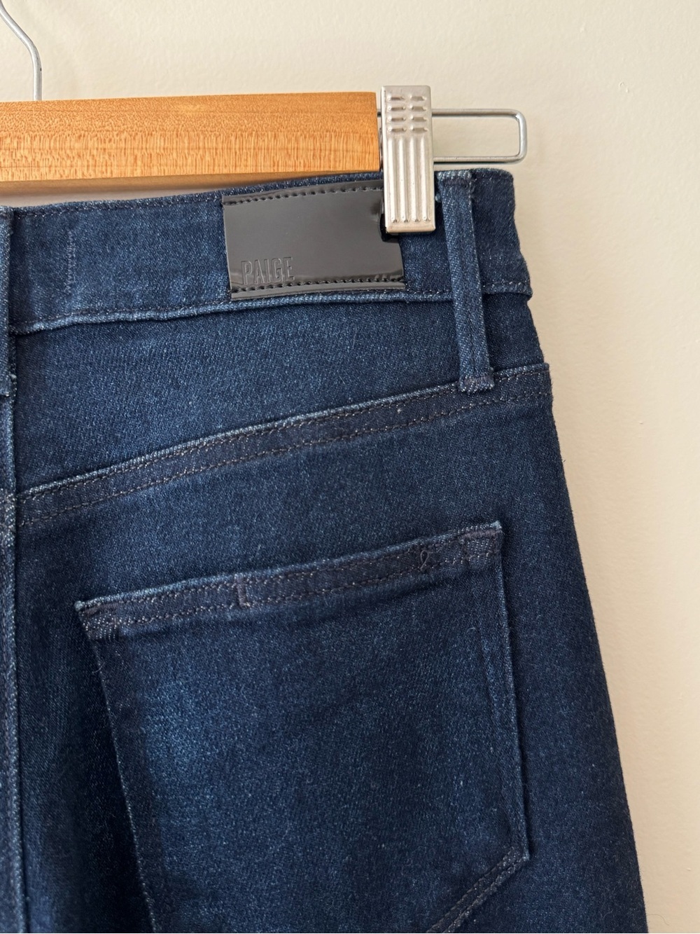 PAIGE Anessa Wide Leg Jeans in Sussex 24 - Picture 7 of 13